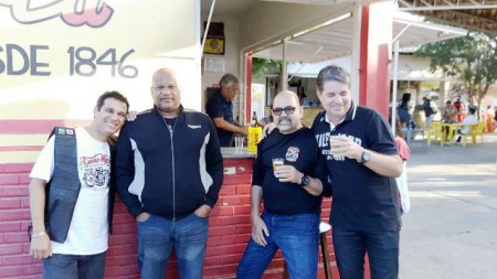 Depois de uma Noite Acordados, Café da Manhã no Mercado